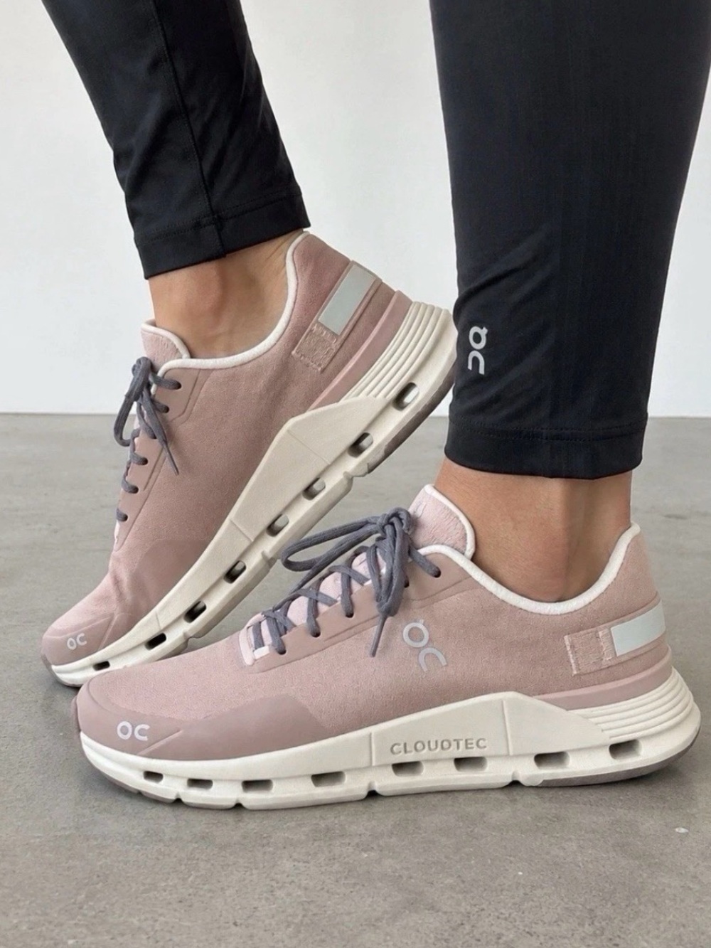On Running Women's Rose Pink Cloudtec Sneakers - Picture 1 of 1